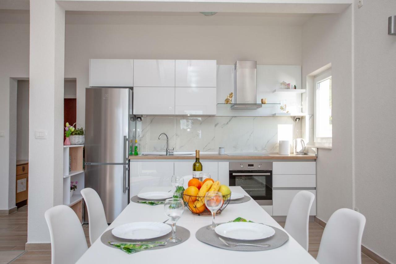 Luxury Sea View Apartment Jesenice  Exterior foto